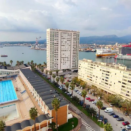 Panorama Sur La Rade - T4 - *